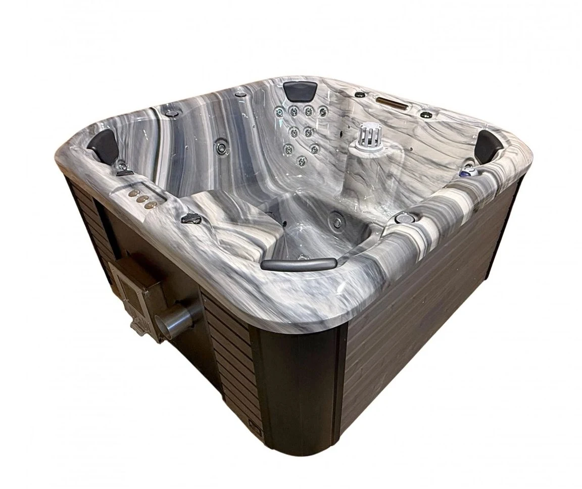 TOPÁZ PRÉMIUM AKRIL 4 személyes INTEGRÁLT fatüzelésű jacuzzi